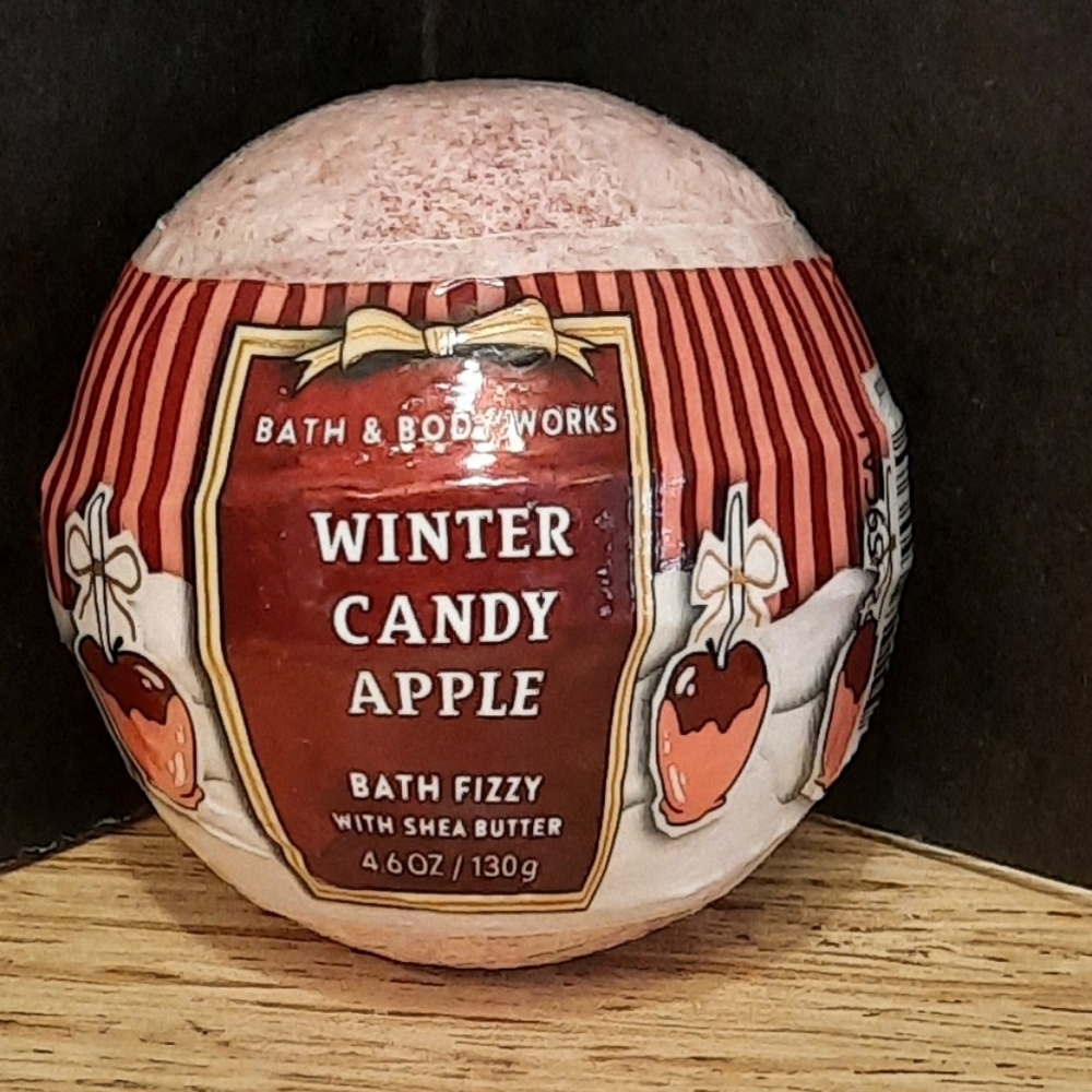 "WINTER CANDY APPLE BATH FIZZY"  BATH AND BODY WORKS